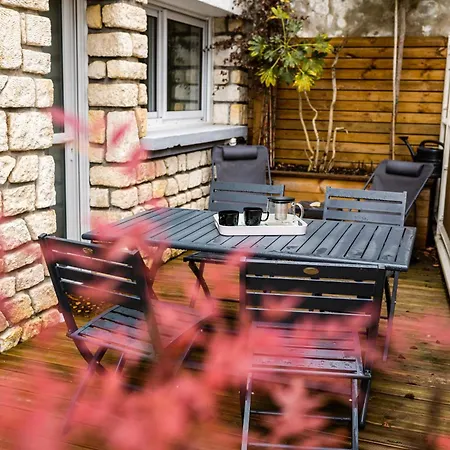 L Auguste Cosy Avec Terrasse Superbe Situation *