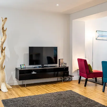 L'auguste - Terrasse, 450m De La Apartment